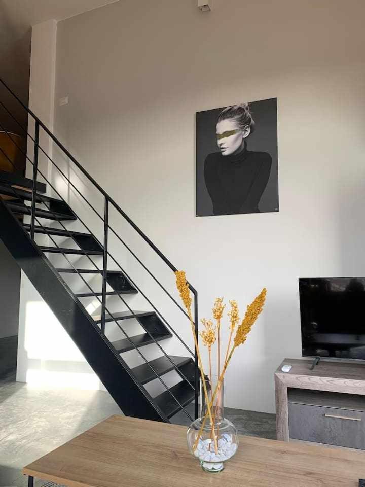 My Exclusive Cavour Loft Da Sogno A Cagliari Apartment ภายนอก รูปภาพ
