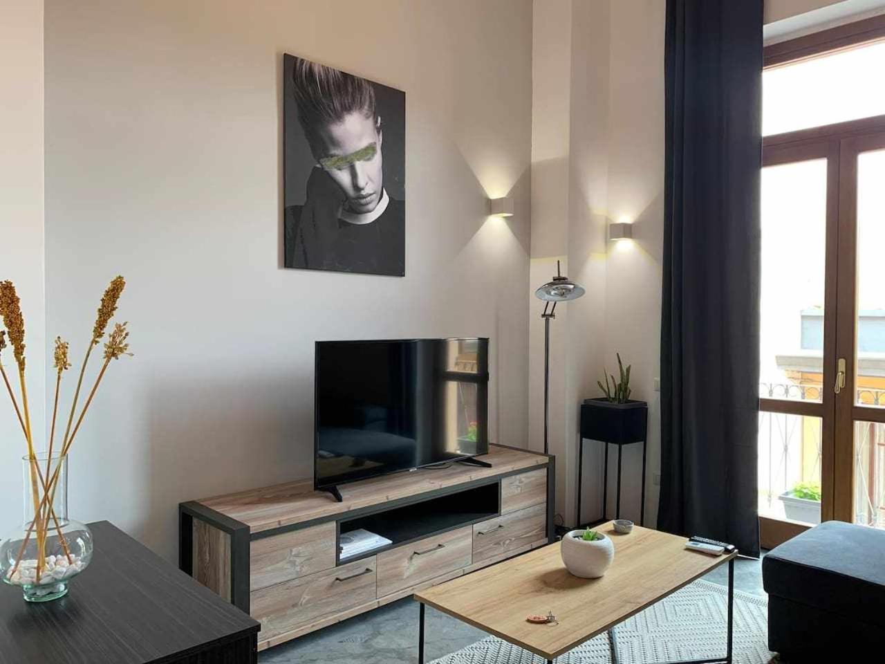 My Exclusive Cavour Loft Da Sogno A Cagliari Apartment ภายนอก รูปภาพ