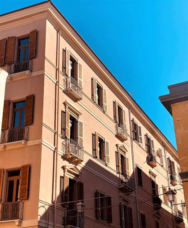 My Exclusive Cavour Loft Da Sogno A Cagliari Apartment ภายนอก รูปภาพ